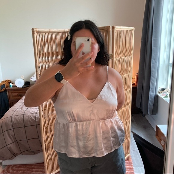 American Eagle satin like tank top - Picture 2 of 7